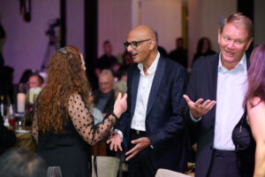 Lively conversations between guests at BC SPCA's Offleashed Vancouver Gala 2023